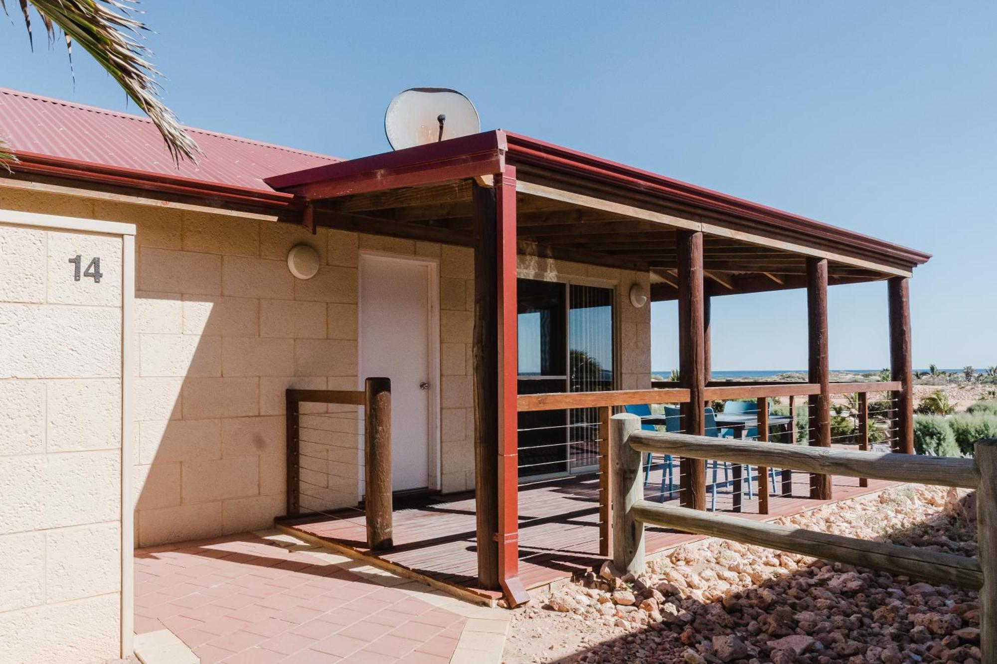 Peoples Park Apartamento Coral Bay Exterior foto