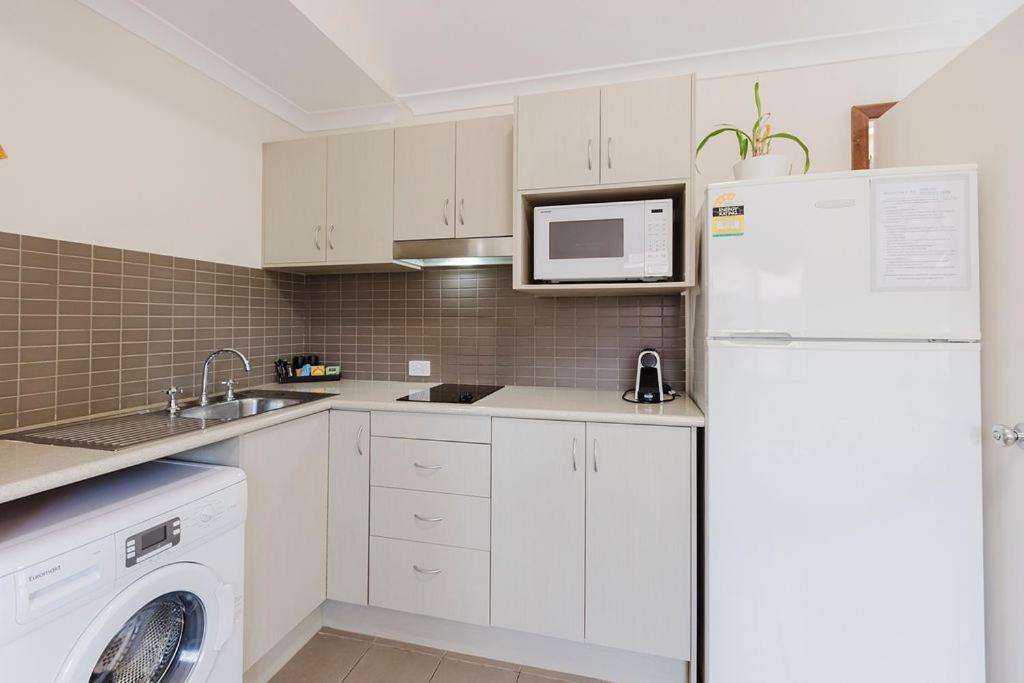 Peoples Park Apartamento Coral Bay Exterior foto