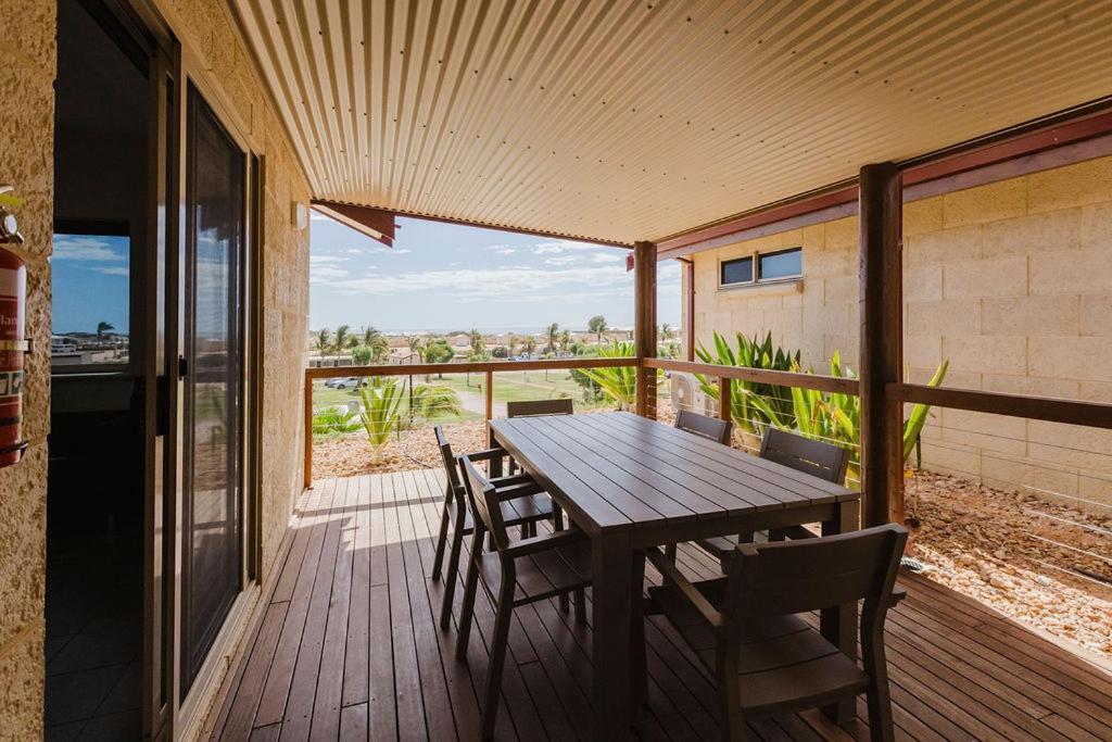 Peoples Park Apartamento Coral Bay Exterior foto